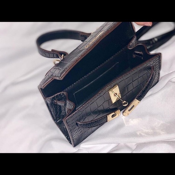 Crocodile print crossbody - Picture 4 of 5